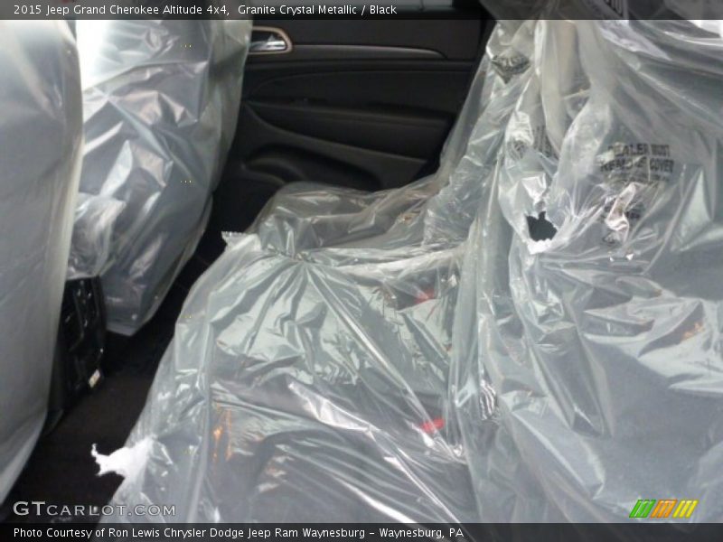 Granite Crystal Metallic / Black 2015 Jeep Grand Cherokee Altitude 4x4