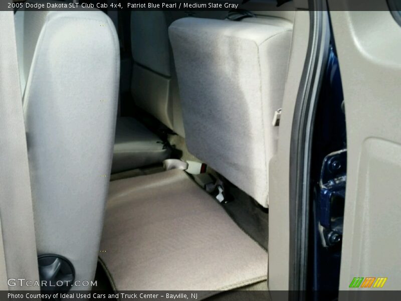 Patriot Blue Pearl / Medium Slate Gray 2005 Dodge Dakota SLT Club Cab 4x4