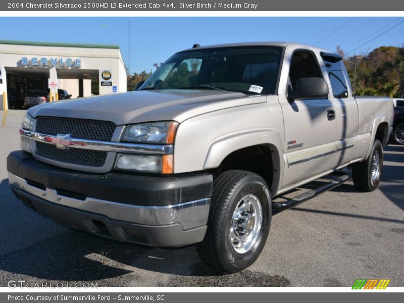 Silver Birch / Medium Gray 2004 Chevrolet Silverado 2500HD LS Extended Cab 4x4