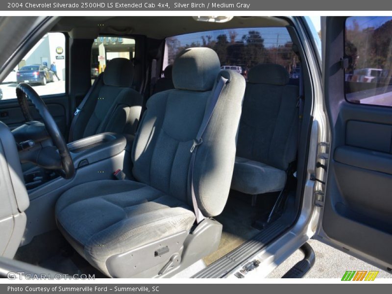 Silver Birch / Medium Gray 2004 Chevrolet Silverado 2500HD LS Extended Cab 4x4