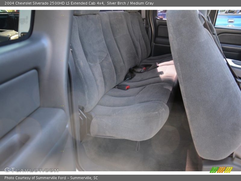 Silver Birch / Medium Gray 2004 Chevrolet Silverado 2500HD LS Extended Cab 4x4