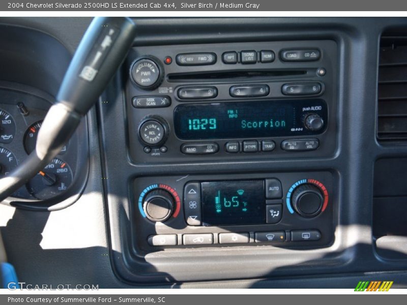 Silver Birch / Medium Gray 2004 Chevrolet Silverado 2500HD LS Extended Cab 4x4