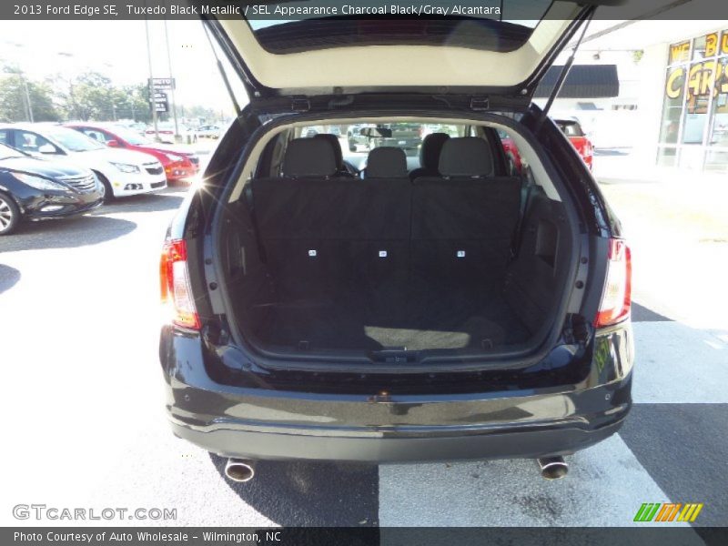 Tuxedo Black Metallic / SEL Appearance Charcoal Black/Gray Alcantara 2013 Ford Edge SE