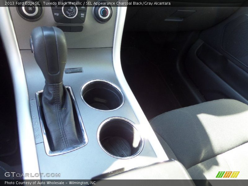 Tuxedo Black Metallic / SEL Appearance Charcoal Black/Gray Alcantara 2013 Ford Edge SE