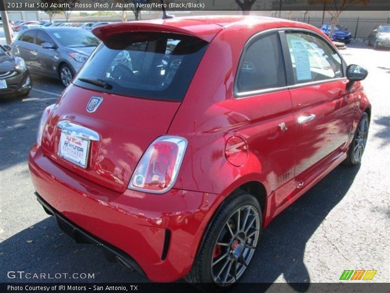 Rosso (Red) / Abarth Nero/Nero (Black/Black) 2013 Fiat 500 Abarth