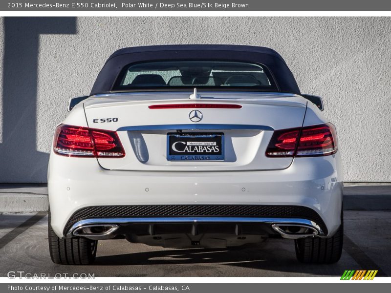 Polar White / Deep Sea Blue/Silk Beige Brown 2015 Mercedes-Benz E 550 Cabriolet