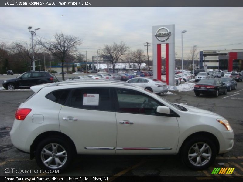 Pearl White / Black 2011 Nissan Rogue SV AWD