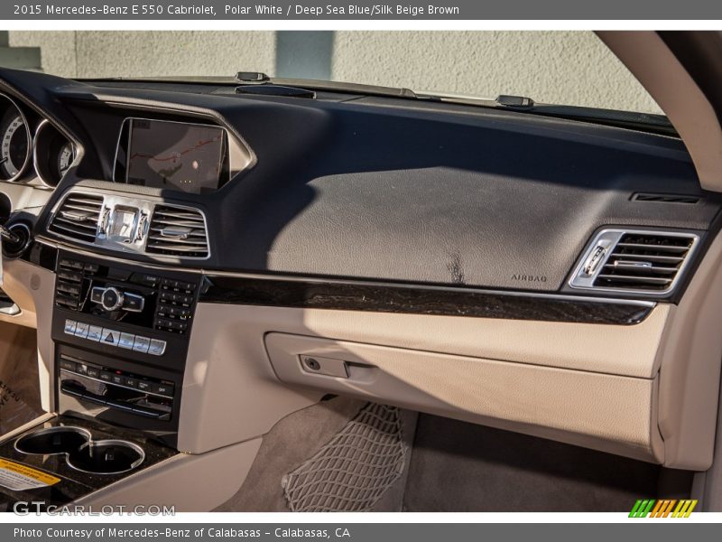 Polar White / Deep Sea Blue/Silk Beige Brown 2015 Mercedes-Benz E 550 Cabriolet