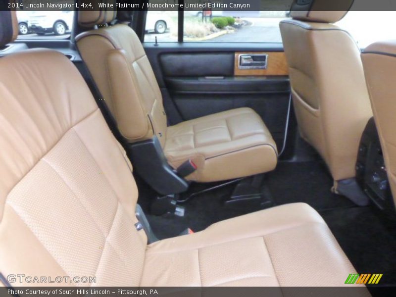 Rear Seat of 2014 Navigator L 4x4