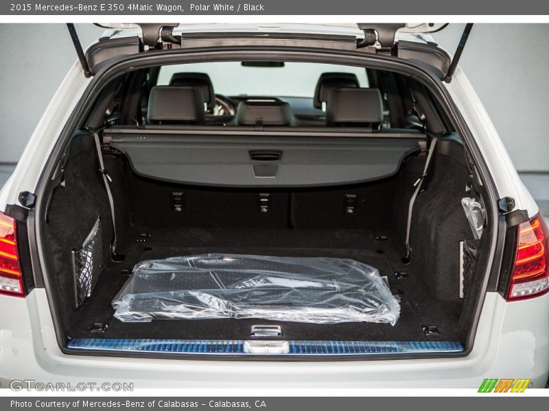  2015 E 350 4Matic Wagon Trunk