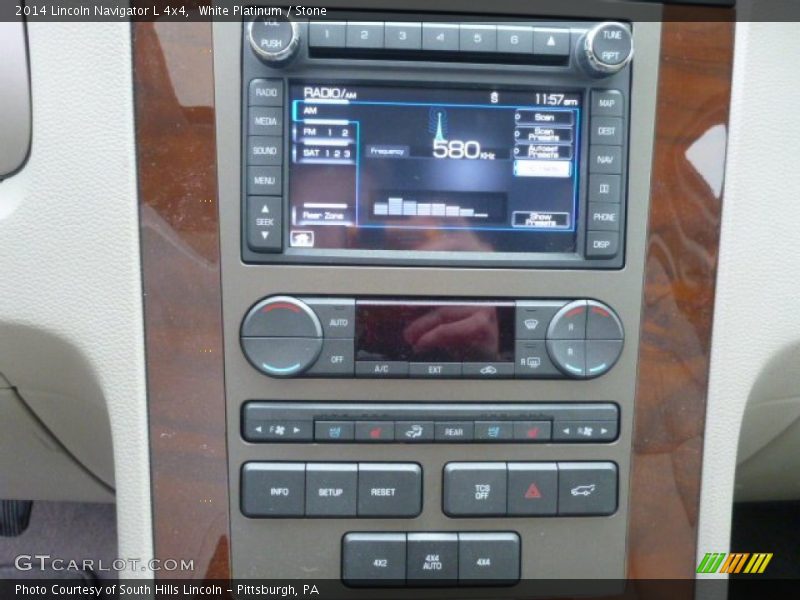 White Platinum / Stone 2014 Lincoln Navigator L 4x4