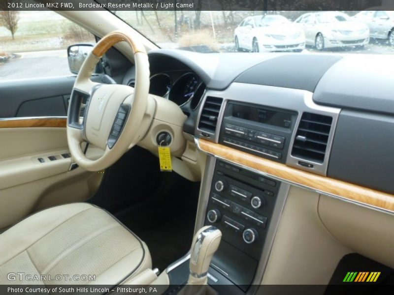 Bordeaux Reserve Metallic / Light Camel 2012 Lincoln MKZ FWD
