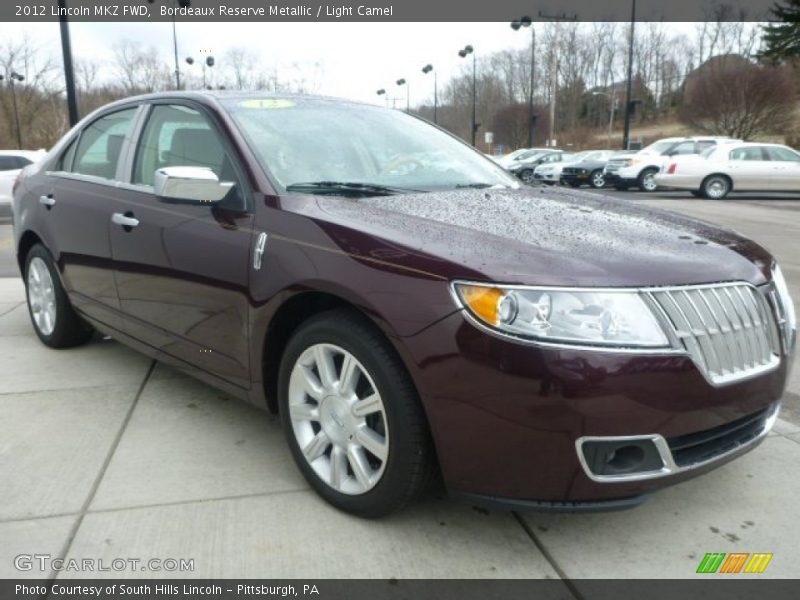 Bordeaux Reserve Metallic / Light Camel 2012 Lincoln MKZ FWD