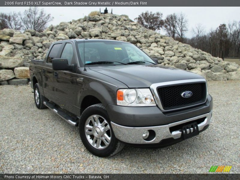 Front 3/4 View of 2006 F150 XLT SuperCrew