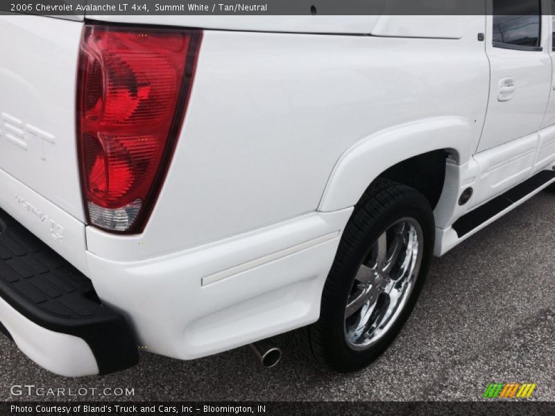 Summit White / Tan/Neutral 2006 Chevrolet Avalanche LT 4x4