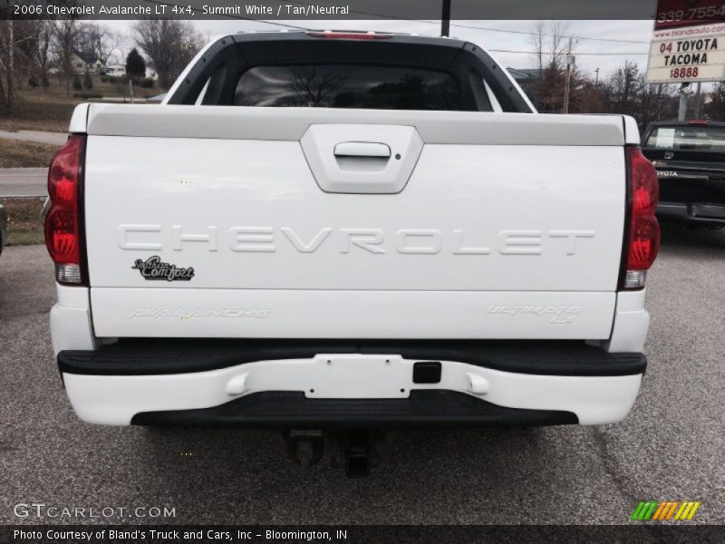 Summit White / Tan/Neutral 2006 Chevrolet Avalanche LT 4x4