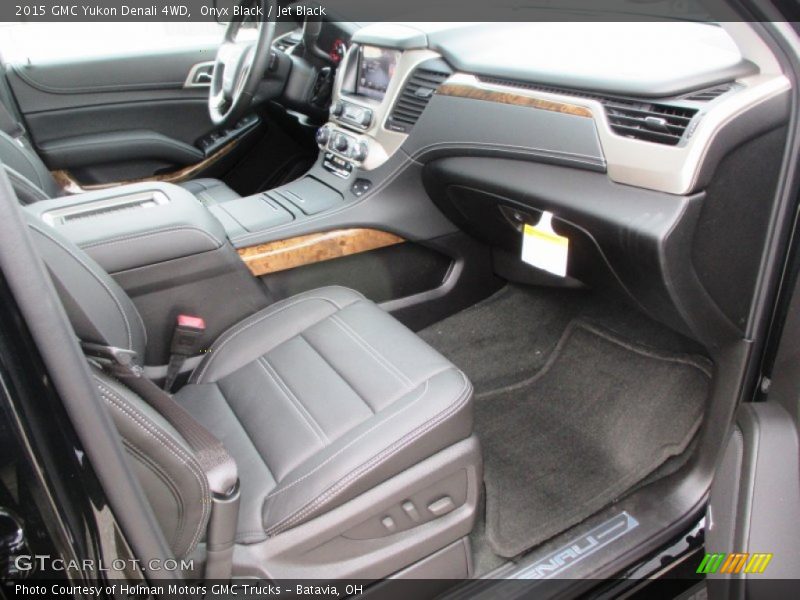 Onyx Black / Jet Black 2015 GMC Yukon Denali 4WD