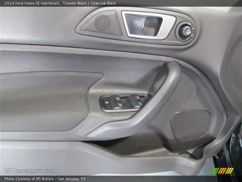 Tuxedo Black / Charcoal Black 2014 Ford Fiesta SE Hatchback