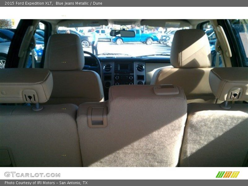 Blue Jeans Metallic / Dune 2015 Ford Expedition XLT