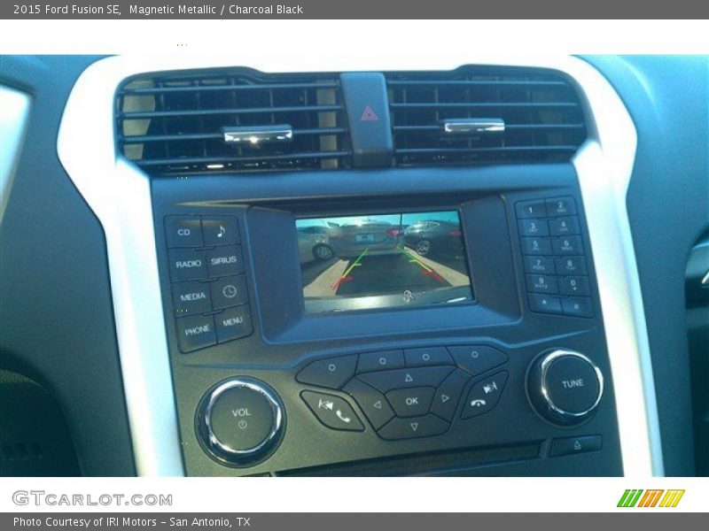 Magnetic Metallic / Charcoal Black 2015 Ford Fusion SE