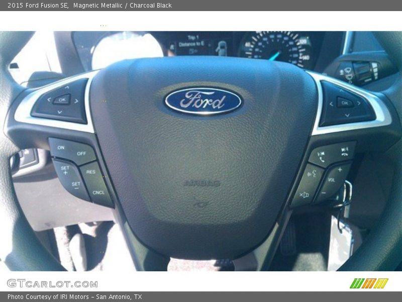Magnetic Metallic / Charcoal Black 2015 Ford Fusion SE