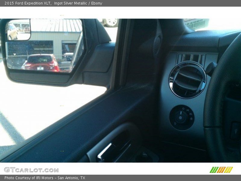Ingot Silver Metallic / Ebony 2015 Ford Expedition XLT