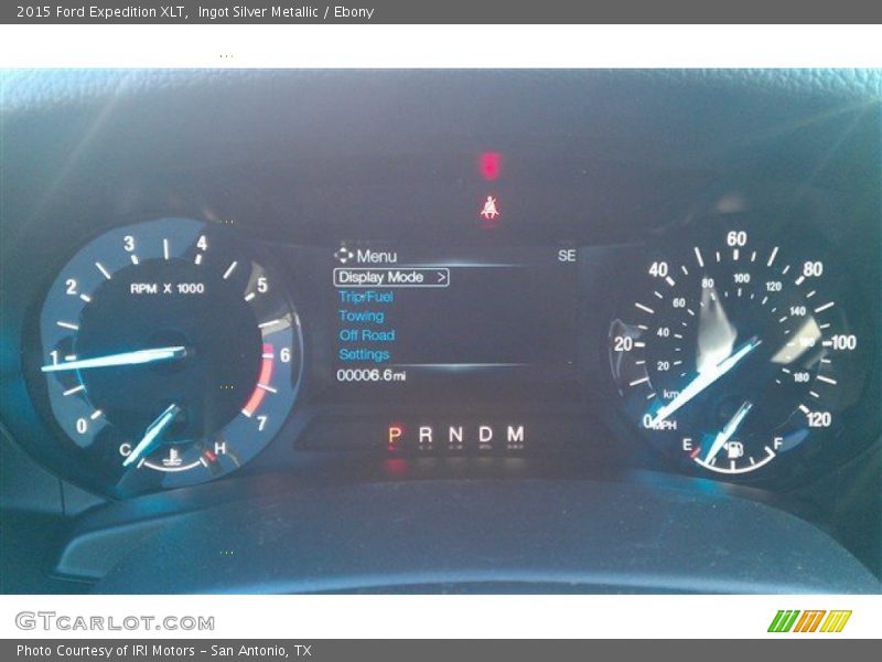 Ingot Silver Metallic / Ebony 2015 Ford Expedition XLT