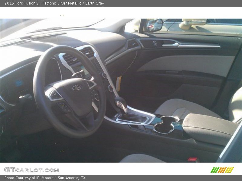 Tectonic Silver Metallic / Earth Gray 2015 Ford Fusion S