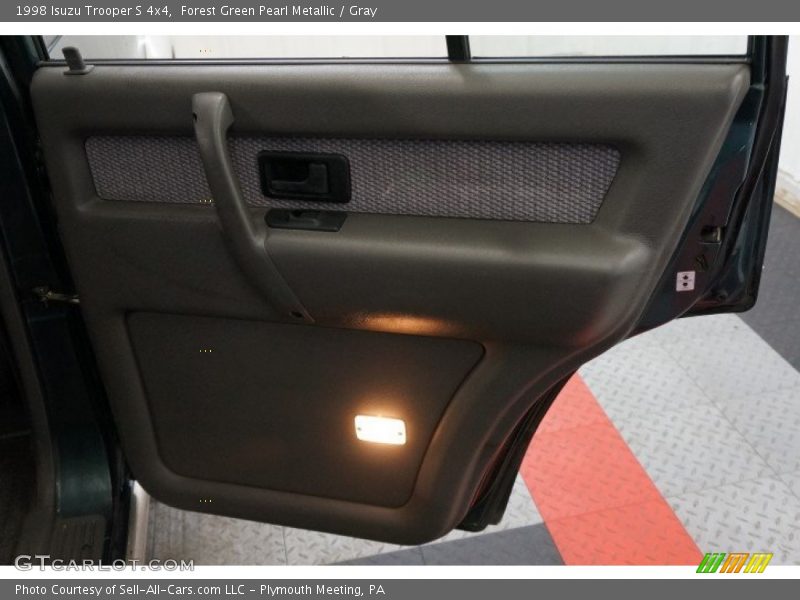 Forest Green Pearl Metallic / Gray 1998 Isuzu Trooper S 4x4