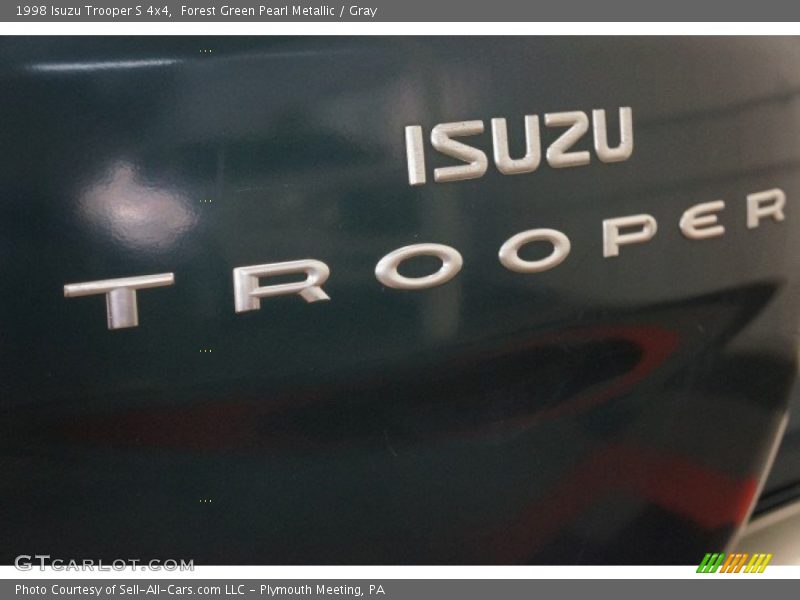 Forest Green Pearl Metallic / Gray 1998 Isuzu Trooper S 4x4