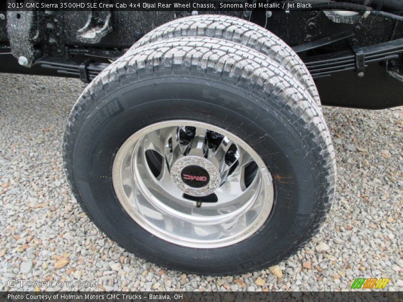  2015 Sierra 3500HD SLE Crew Cab 4x4 Dual Rear Wheel Chassis Wheel