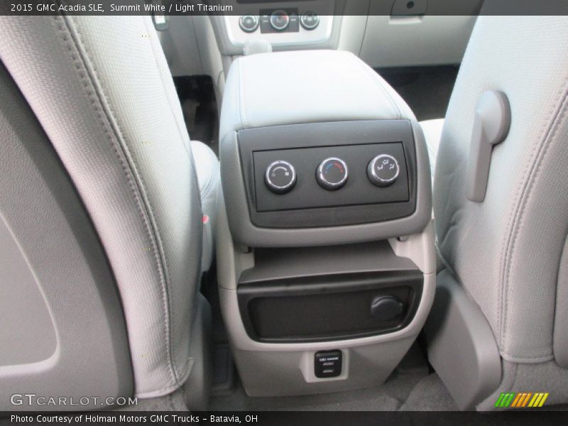 Summit White / Light Titanium 2015 GMC Acadia SLE