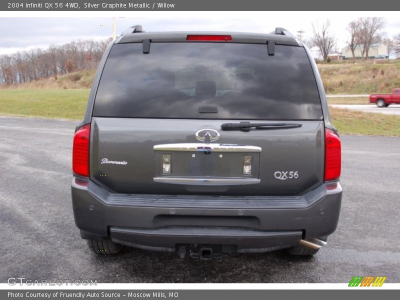 Silver Graphite Metallic / Willow 2004 Infiniti QX 56 4WD
