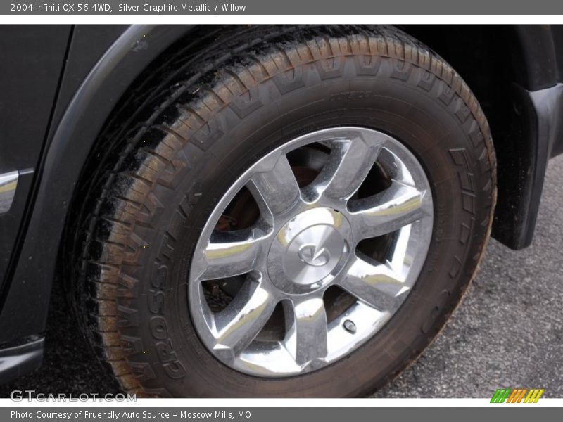 Silver Graphite Metallic / Willow 2004 Infiniti QX 56 4WD