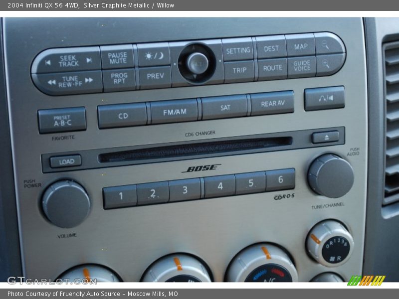Silver Graphite Metallic / Willow 2004 Infiniti QX 56 4WD