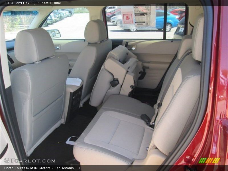 Sunset / Dune 2014 Ford Flex SE