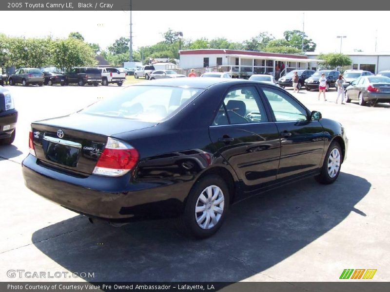 Black / Gray 2005 Toyota Camry LE