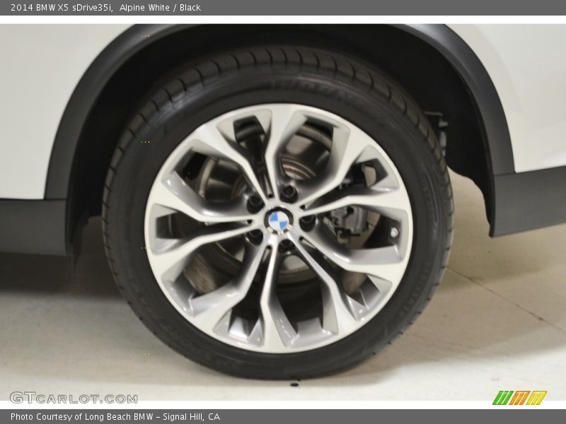 Alpine White / Black 2014 BMW X5 sDrive35i