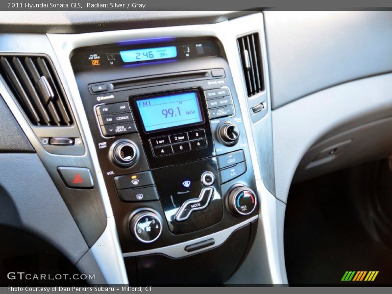 Radiant Silver / Gray 2011 Hyundai Sonata GLS