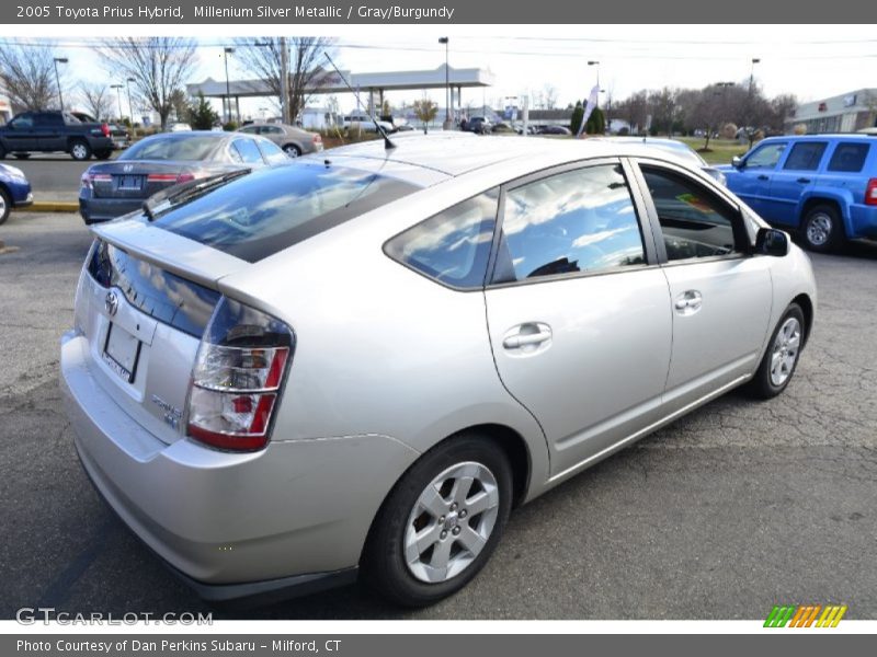 Millenium Silver Metallic / Gray/Burgundy 2005 Toyota Prius Hybrid
