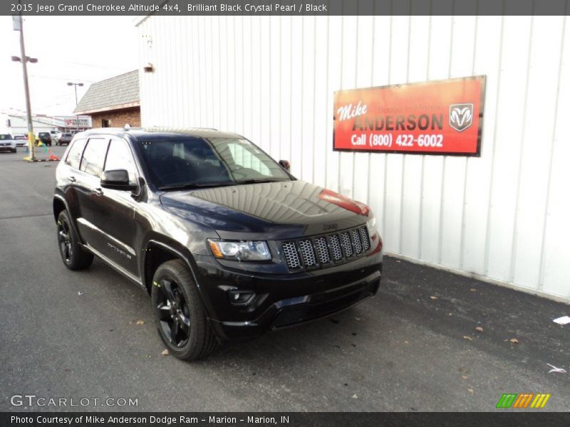 Brilliant Black Crystal Pearl / Black 2015 Jeep Grand Cherokee Altitude 4x4