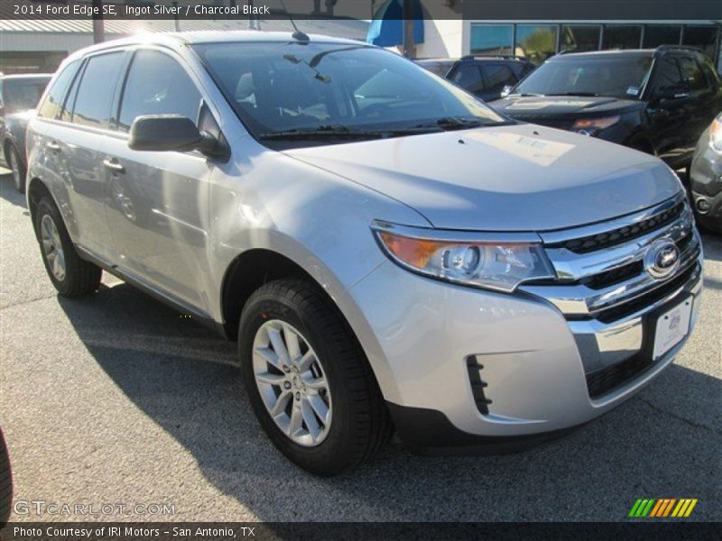 Ingot Silver / Charcoal Black 2014 Ford Edge SE