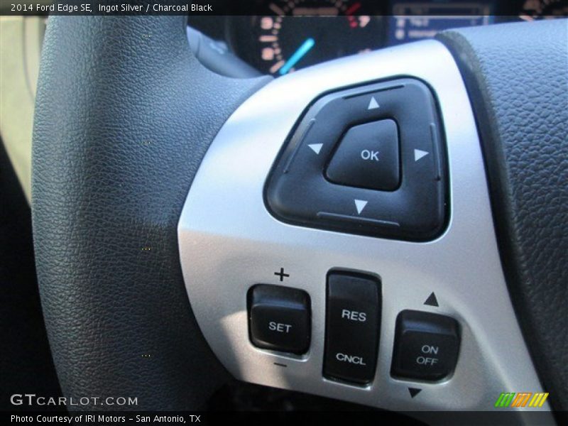 Ingot Silver / Charcoal Black 2014 Ford Edge SE