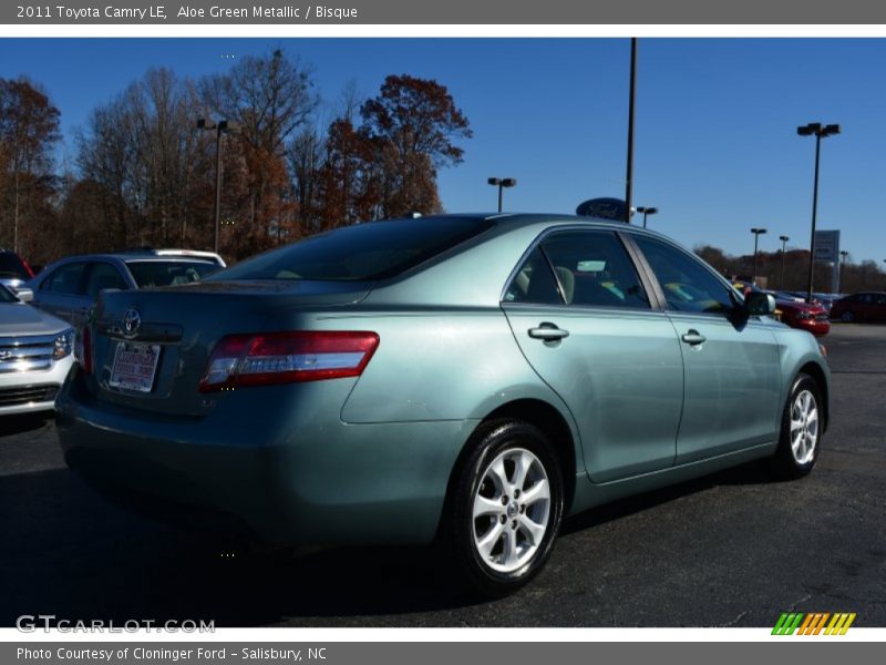 Aloe Green Metallic / Bisque 2011 Toyota Camry LE