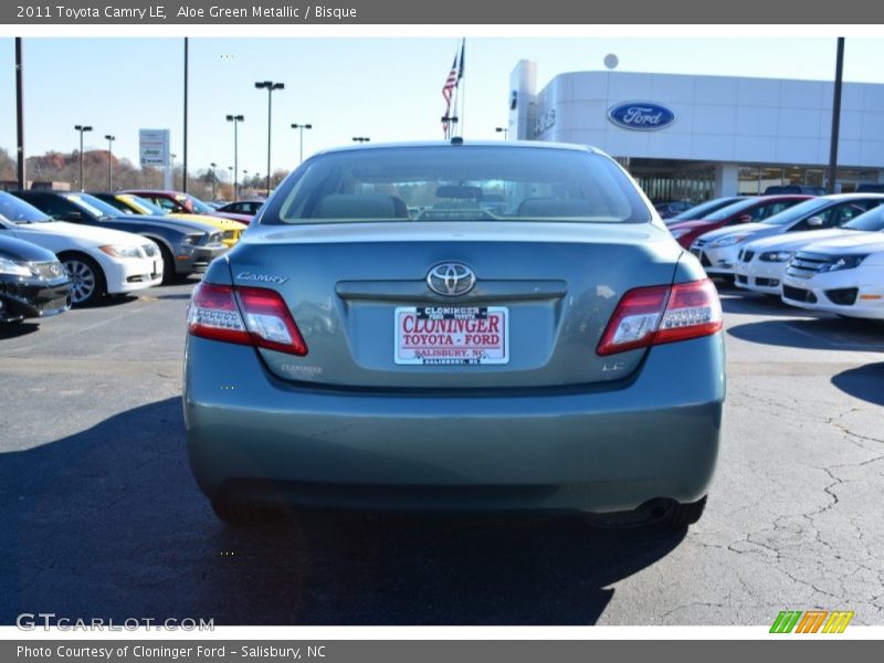 Aloe Green Metallic / Bisque 2011 Toyota Camry LE
