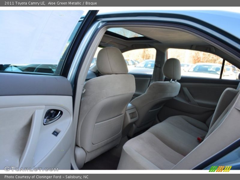 Aloe Green Metallic / Bisque 2011 Toyota Camry LE