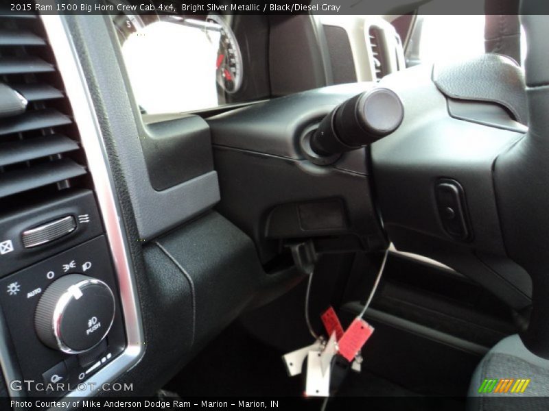 Bright Silver Metallic / Black/Diesel Gray 2015 Ram 1500 Big Horn Crew Cab 4x4