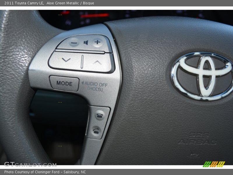 Aloe Green Metallic / Bisque 2011 Toyota Camry LE