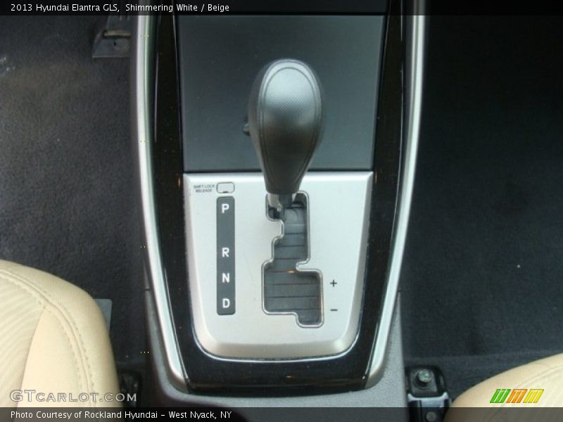 Shimmering White / Beige 2013 Hyundai Elantra GLS