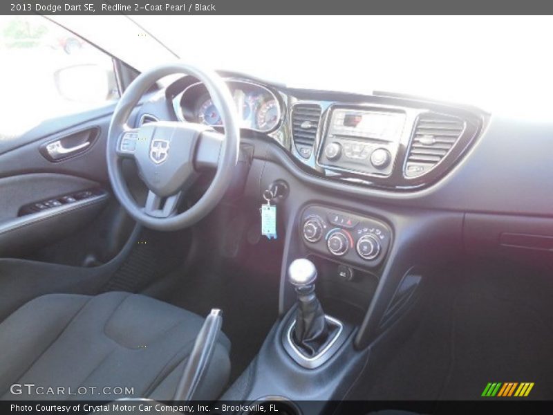 Redline 2-Coat Pearl / Black 2013 Dodge Dart SE